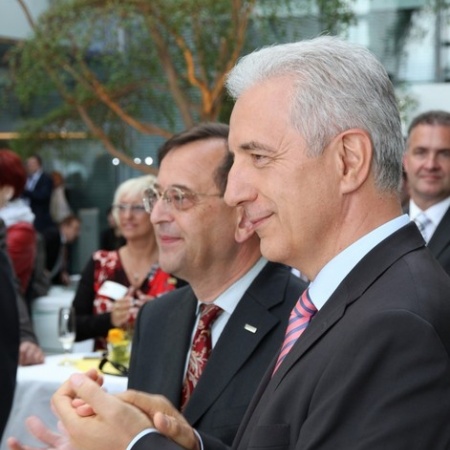 Größeres Bild ansehen